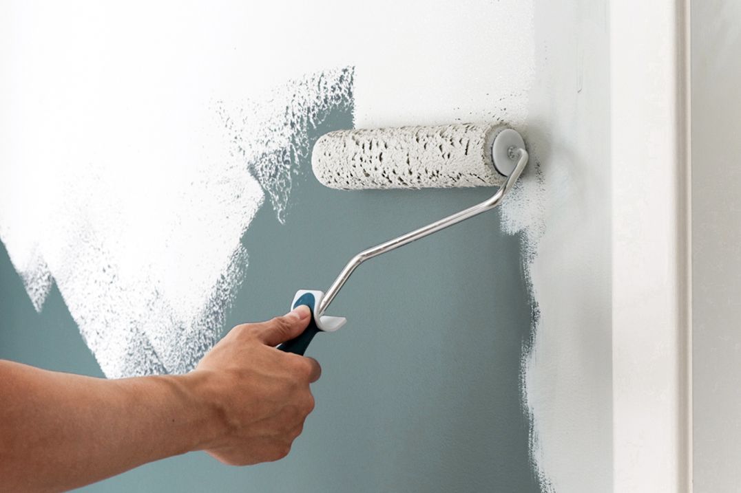 paint your walls like a pro 1104078 hero 290e36e902a54d82992e9a0a863f5880